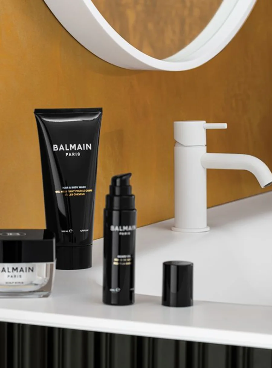 Balmain Hair Homme Grooming Giftset – in use