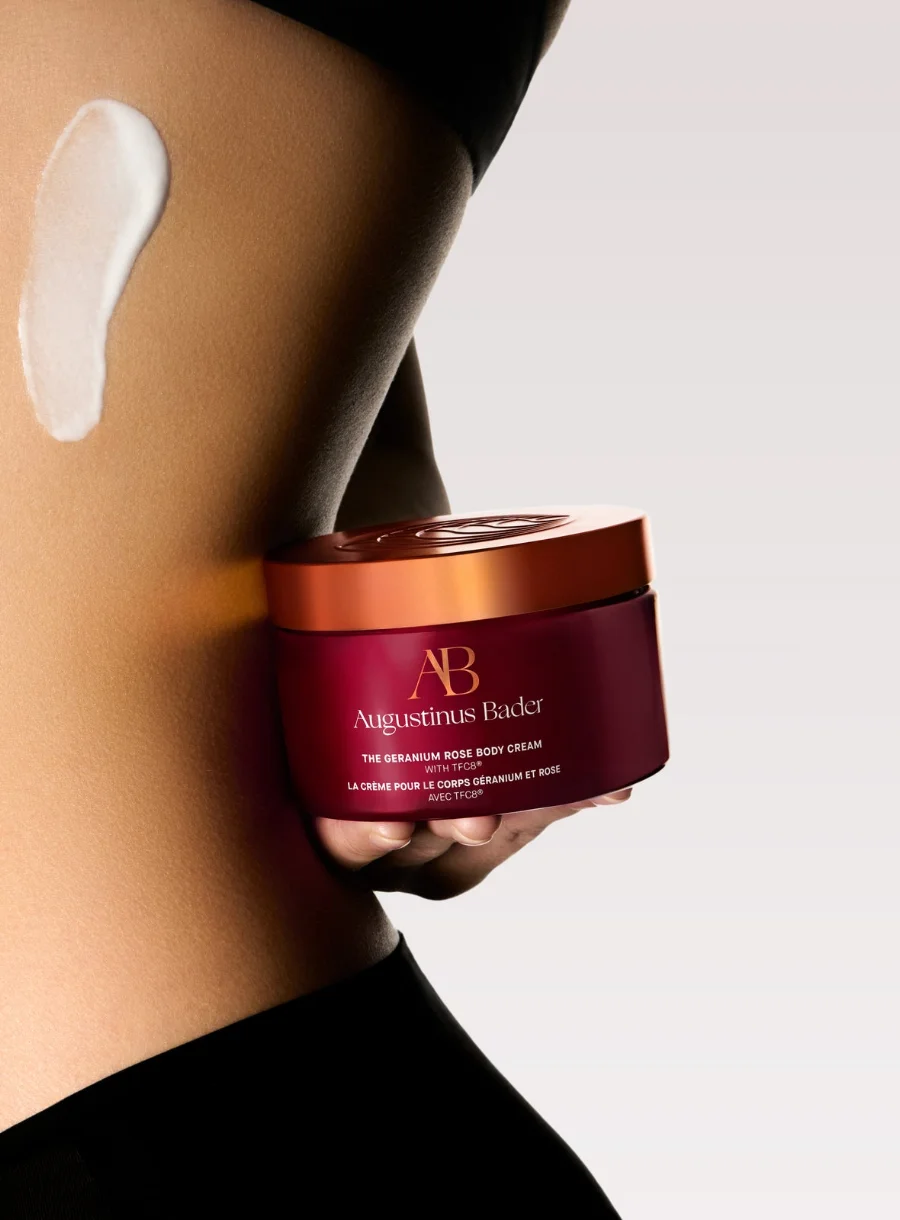 Augustinus Bader The Geranium Rose Body Cream – in use