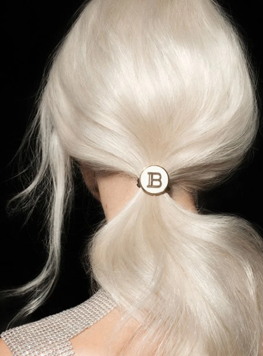 Balmain Hair Leather Elastique Pour Cheveux – in use