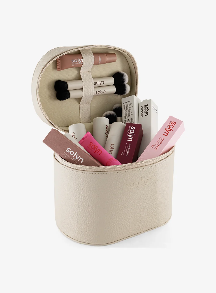 Solyn Makeup Pouch 2