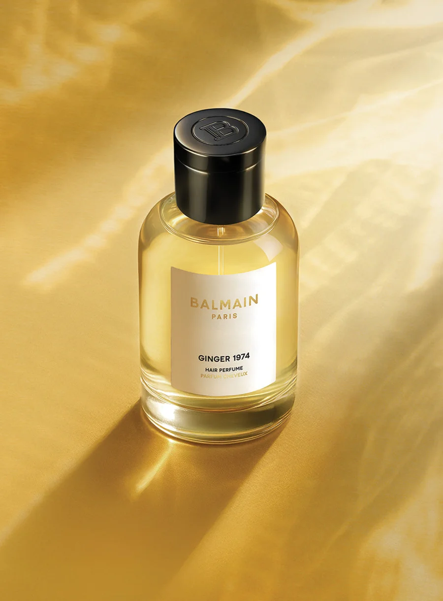 Balmain Hair Locks of Labyrinth Ginger Hair Perfume – in use